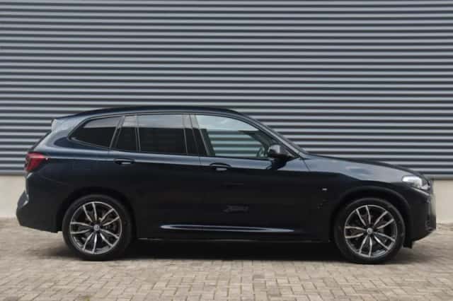 BMW X3 (2023) thumbnail 5