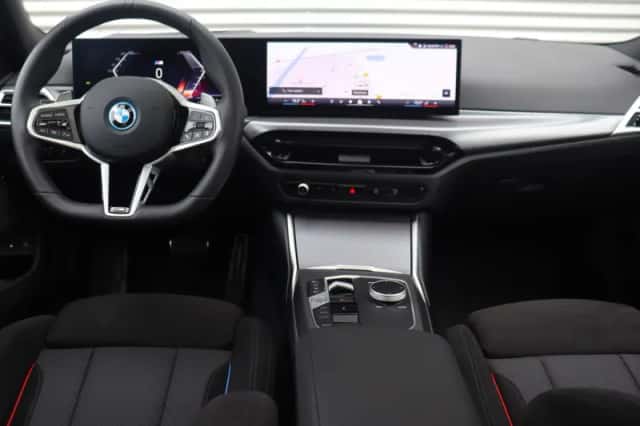 BMW 3-Serie (2025) thumbnail 11