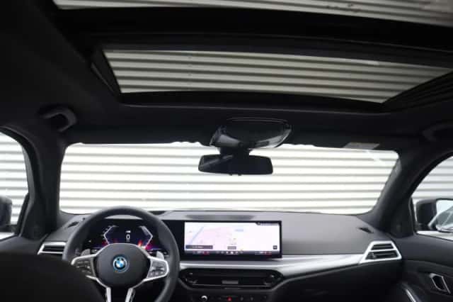 BMW 3-Serie (2025) thumbnail 40