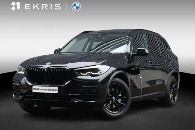 BMW X5 (2022) thumbnail 1