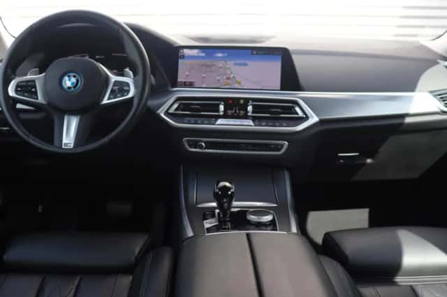 BMW X5 (2022) thumbnail 11