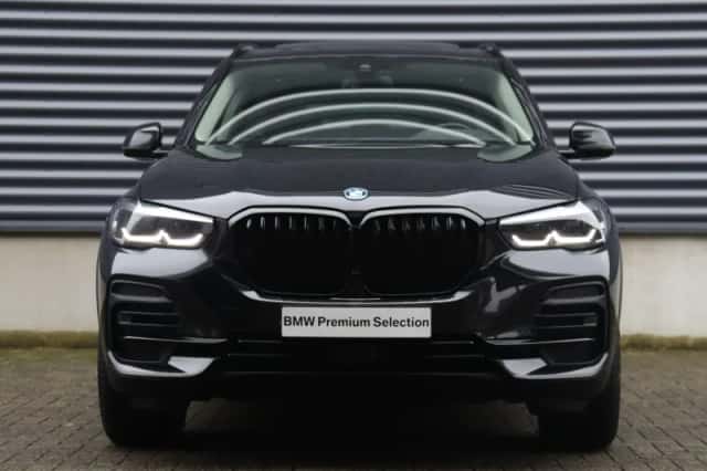 BMW X5 (2022) thumbnail 3