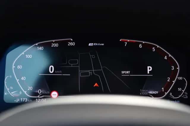 BMW X5 (2022) thumbnail 23