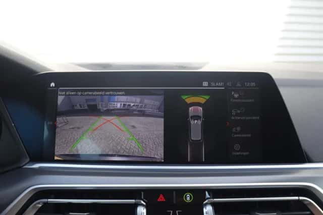 BMW X5 (2022) thumbnail 28