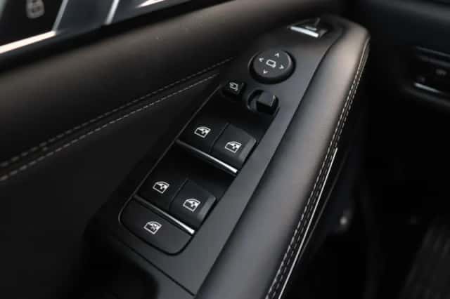 BMW X5 (2022) thumbnail 30
