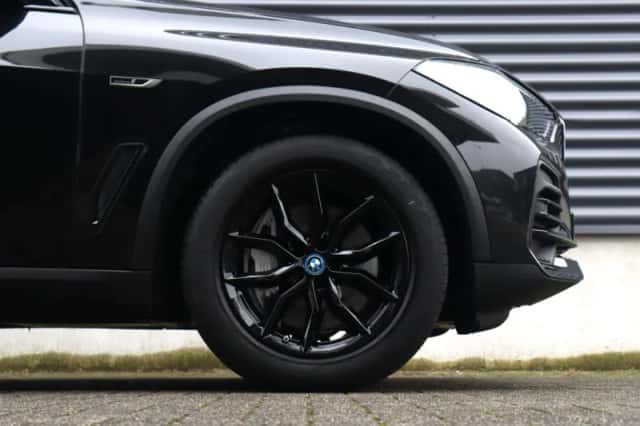BMW X5 (2022) thumbnail 6
