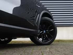 BMW X5 (2022) thumbnail 7