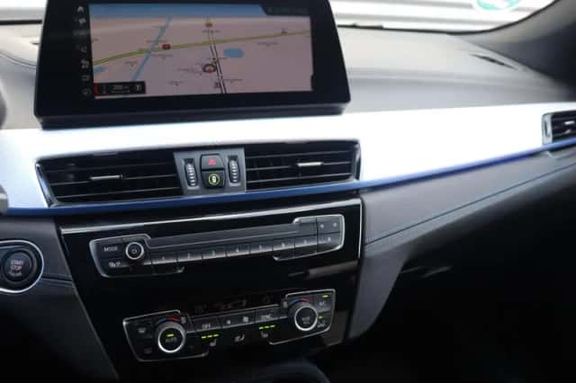 BMW X2 (2022) thumbnail 15
