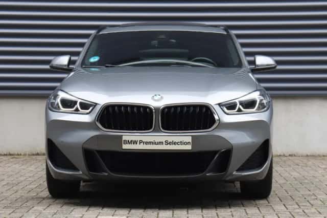 BMW X2 (2022) thumbnail 3