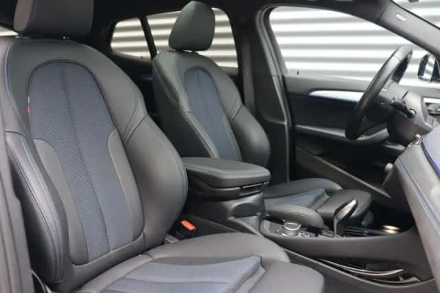 BMW X2 (2022) thumbnail 8