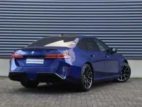 BMW M5 (2025) thumbnail 2