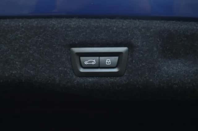 BMW M5 (2025) thumbnail 11