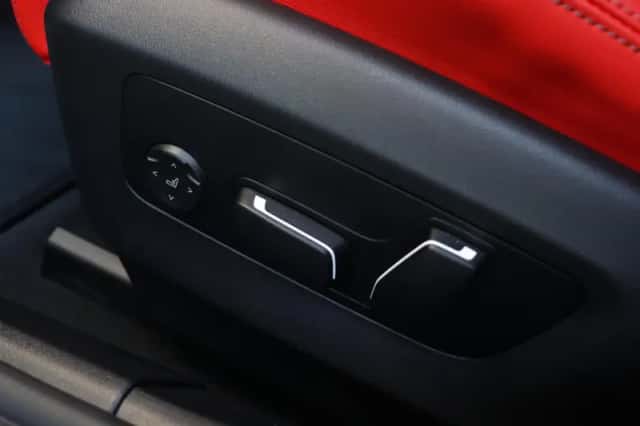 BMW M5 (2025) thumbnail 15