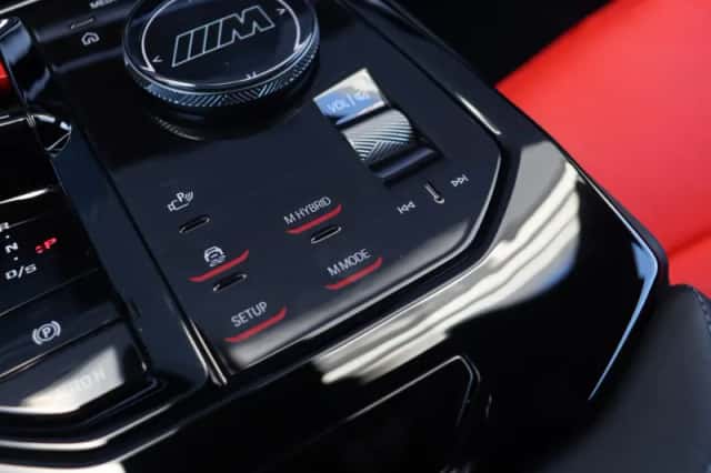 BMW M5 (2025) thumbnail 19