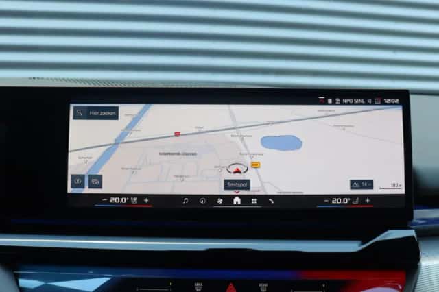 BMW M5 (2025) thumbnail 25