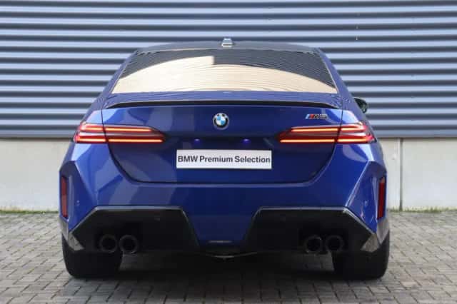 BMW M5 (2025) thumbnail 4