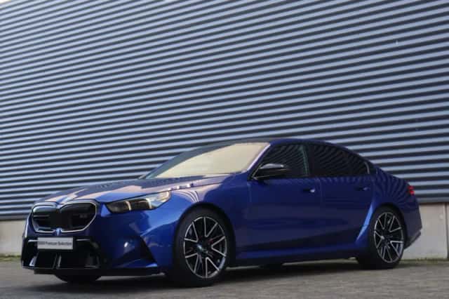 BMW M5 (2025) thumbnail 40