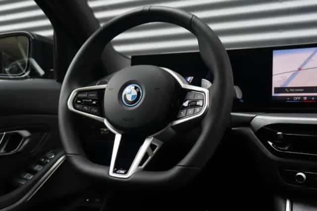 BMW 3-Serie (2025) thumbnail 18