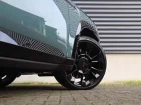 BMW XM (2023) thumbnail 7