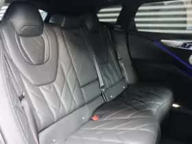 BMW XM (2023) thumbnail 10