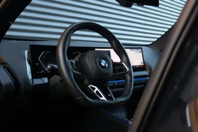 BMW X3 (2024) thumbnail 16