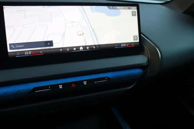 BMW X3 (2024) thumbnail 18