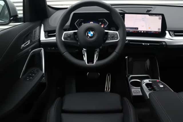 BMW X1 (2026) thumbnail 9