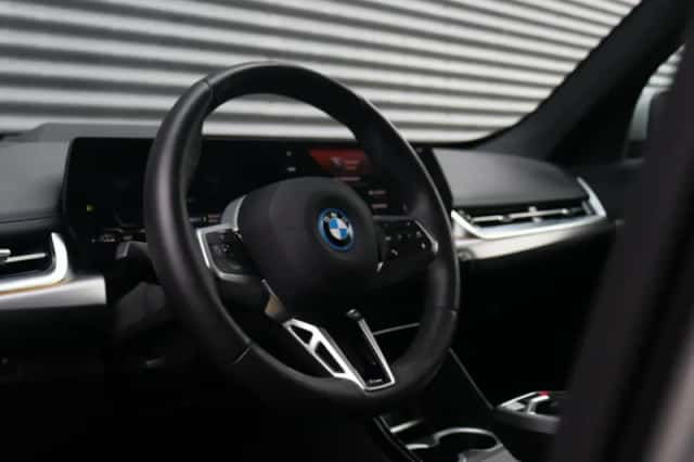 BMW X1 (2025) thumbnail 14
