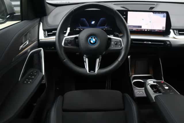 BMW X1 (2025) thumbnail 9