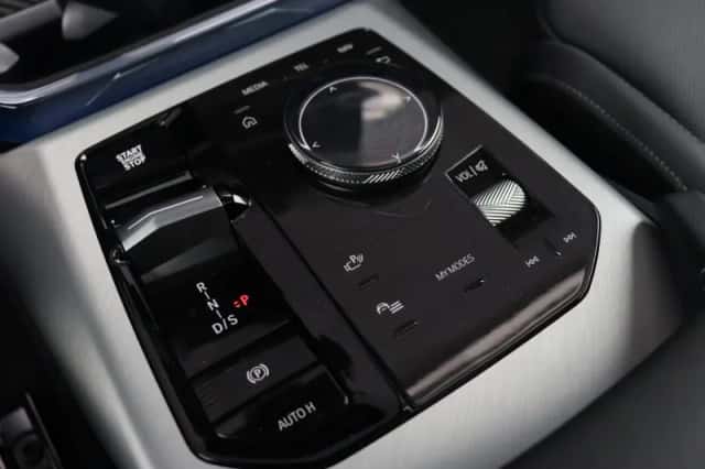 BMW X3 (2026) thumbnail 19