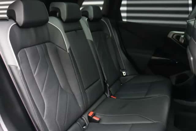 BMW X3 (2026) thumbnail 9