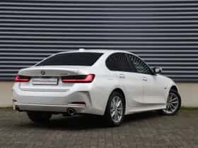 BMW 3-Serie (2023) thumbnail 2
