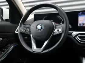 BMW 3-Serie (2023) thumbnail 32