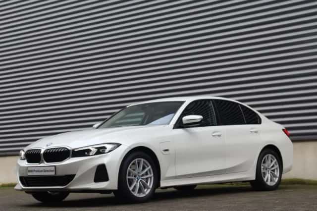 BMW 3-Serie (2023) thumbnail 35