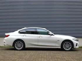 BMW 3-Serie (2023) thumbnail 5