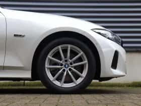 BMW 3-Serie (2023) thumbnail 6