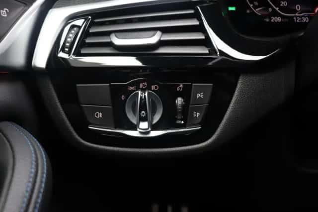 BMW 5-Serie (2022) thumbnail 33