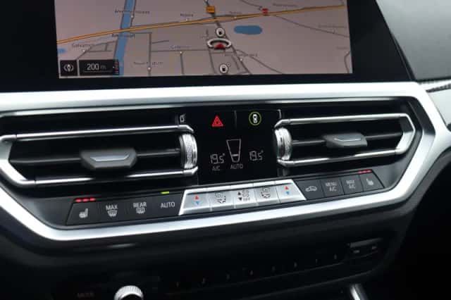 BMW M3 (2021) thumbnail 18