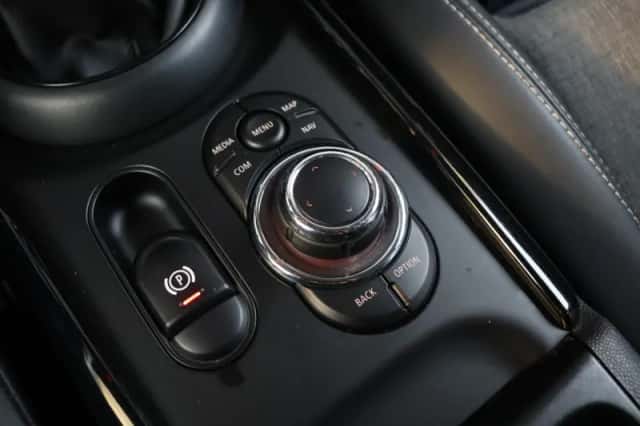 MINI Clubman (2022) thumbnail 16