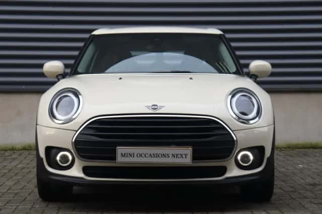 MINI Clubman (2022) thumbnail 3