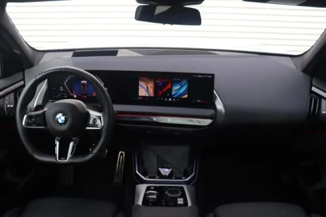 BMW X3 (2025) thumbnail 11