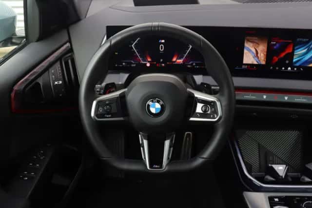 BMW X3 (2025) thumbnail 9