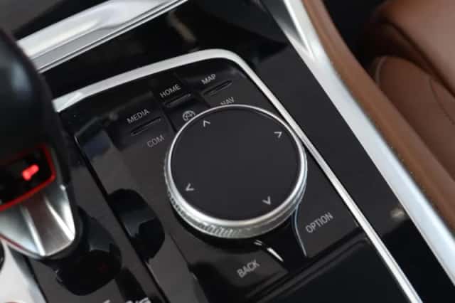 BMW X5 (2020) thumbnail 24