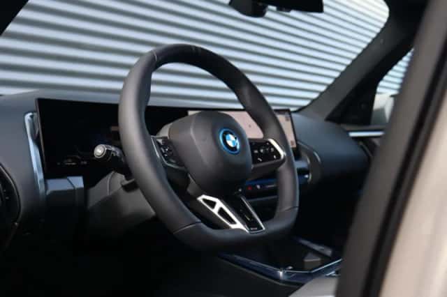 BMW X3 (2026) thumbnail 16