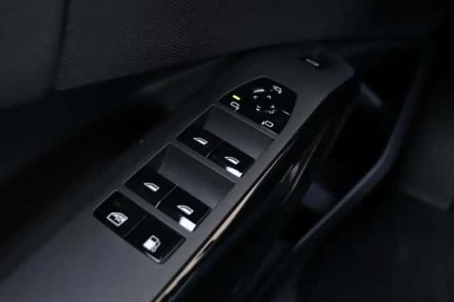 BMW X3 (2026) thumbnail 35