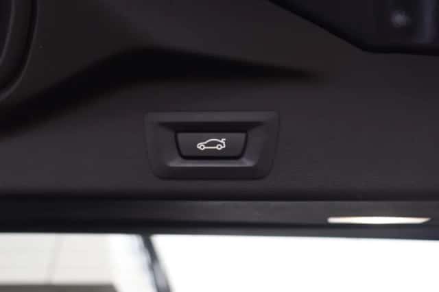 BMW X5 (2019) thumbnail 13