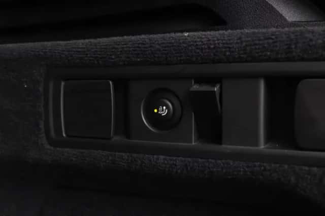 BMW X5 (2019) thumbnail 14