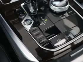 BMW X5 (2019) thumbnail 24
