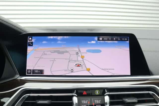 BMW X5 (2019) thumbnail 30