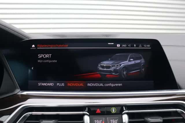BMW X5 (2019) thumbnail 34
